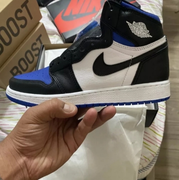 Jordan 1 Retro High Royal Toe - Picture 6 of 7